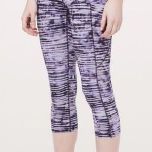 Lululemon fast n free crop legging, size 6